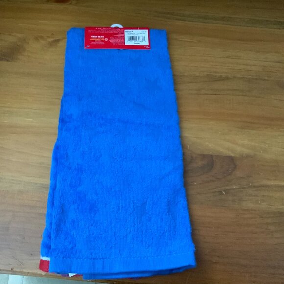 MICKEY MOUSE AMERICANA BATH HAND TOWEL CELEBRATE TOGETHER - Picture 2 of 2